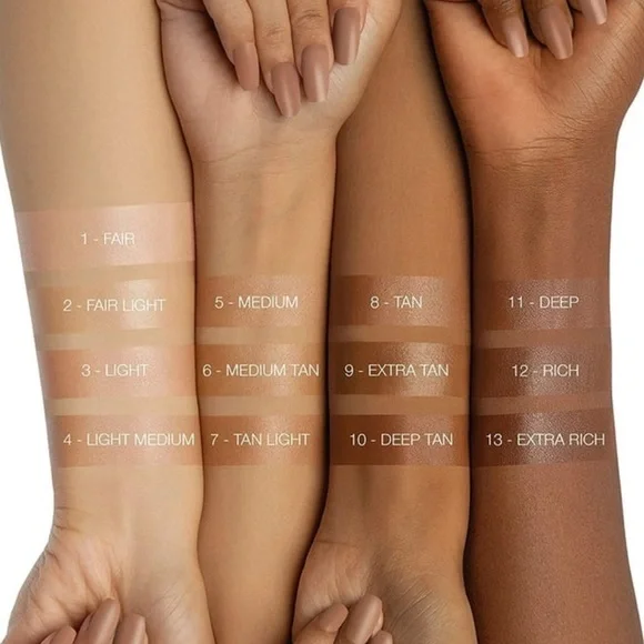 Glowish By Huda Beauty Multidew Skin Tint In 04 Light Medium Discontinued - Picture 2 of 5